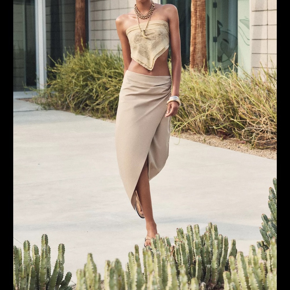 Zara Asymmetrical Beige Skirt